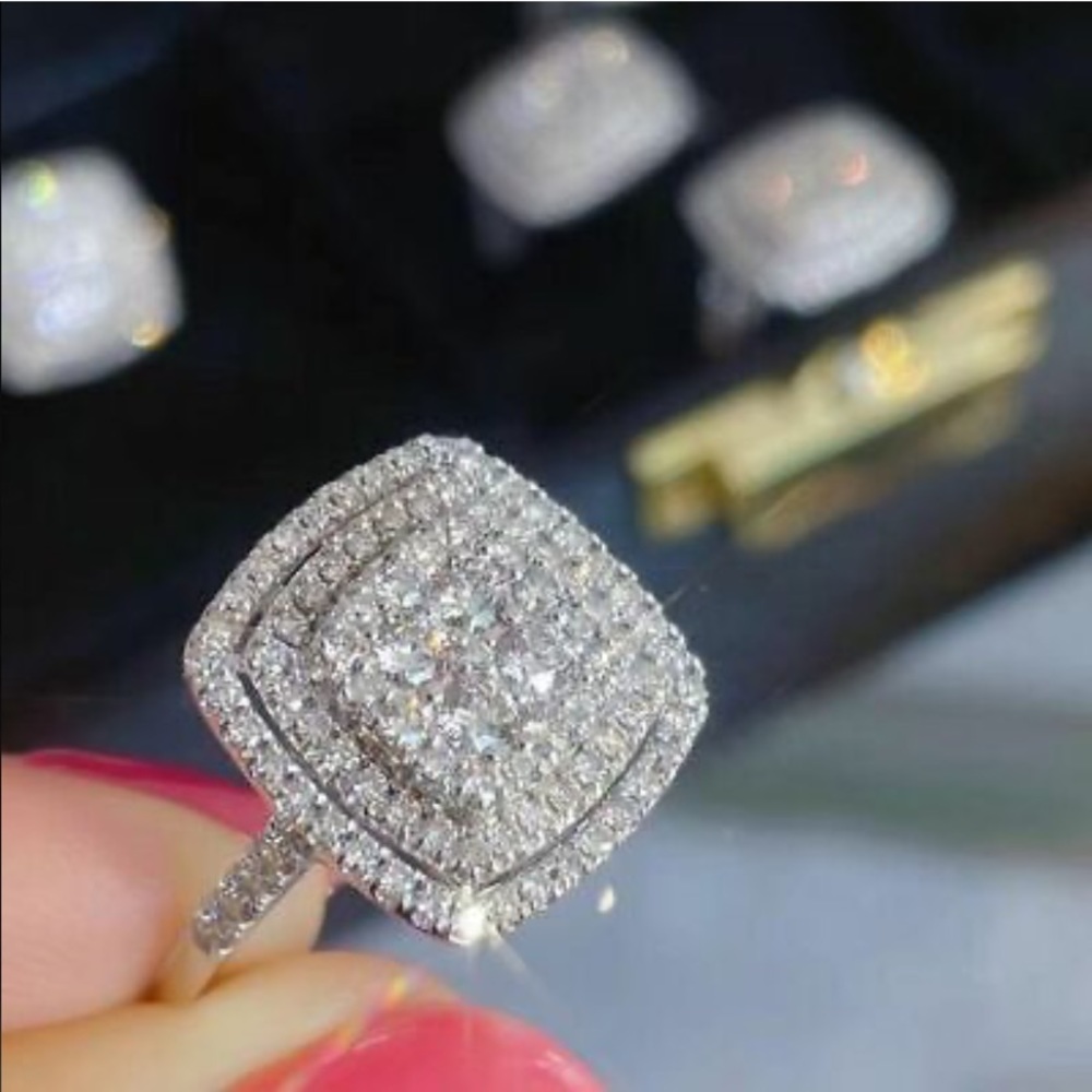 NWT 925 STERLING SILVER DIAMOND RING
